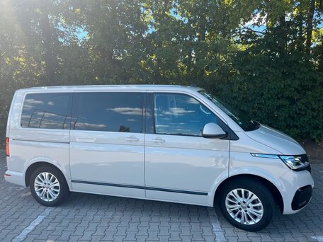 2022 Volkswagen Multivan T6 Рестайлинг, золотистый, 5050000 рублей, вид 3