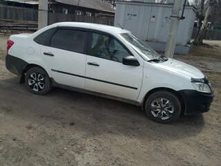 2018 Lada (ВАЗ) Granta I Рестайлинг, белый, 320000 рублей, вид 3