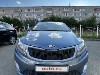 2015 Kia Rio 6-speed III, синий, 1320000 рублей, вид 1