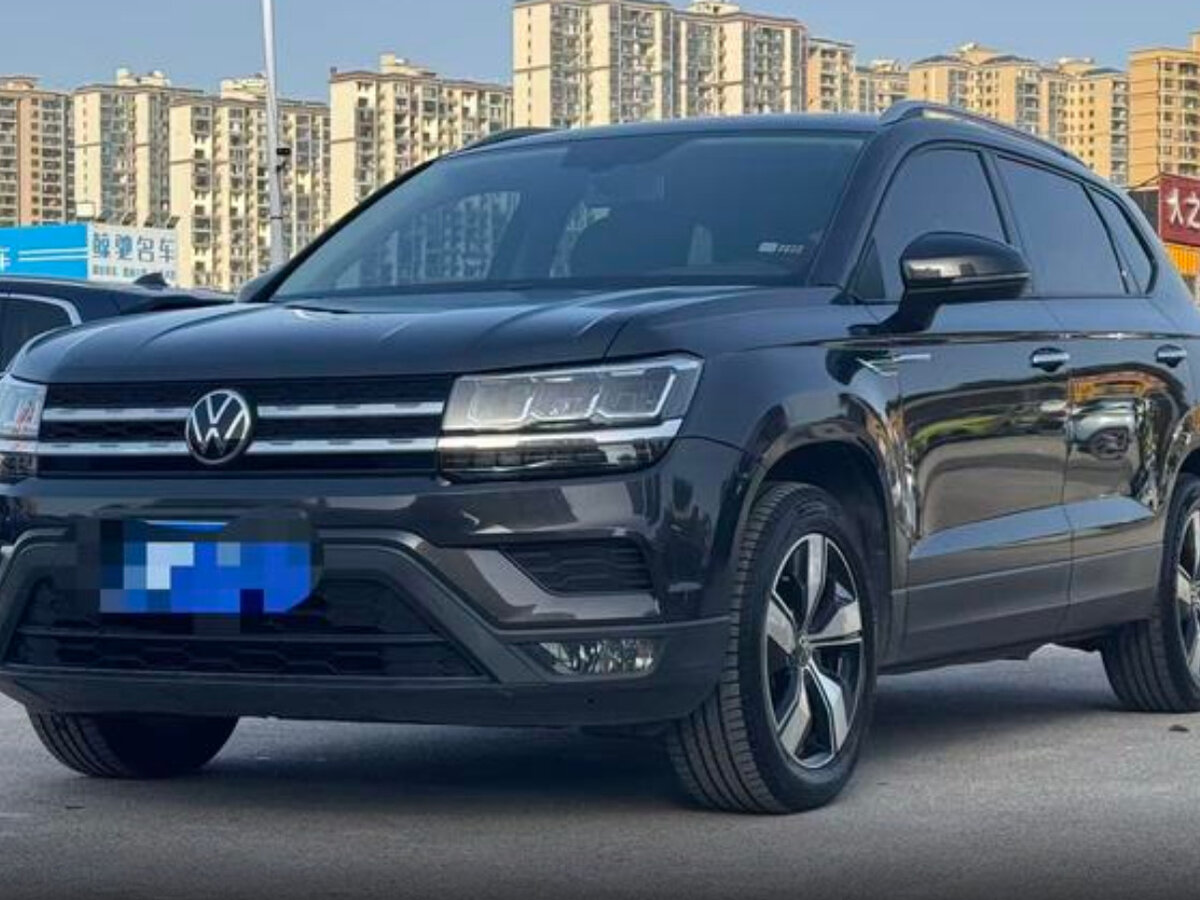Volkswagen Tharu I