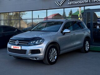2012 Volkswagen Touareg II, серебристый, 1910000 рублей, вид 1