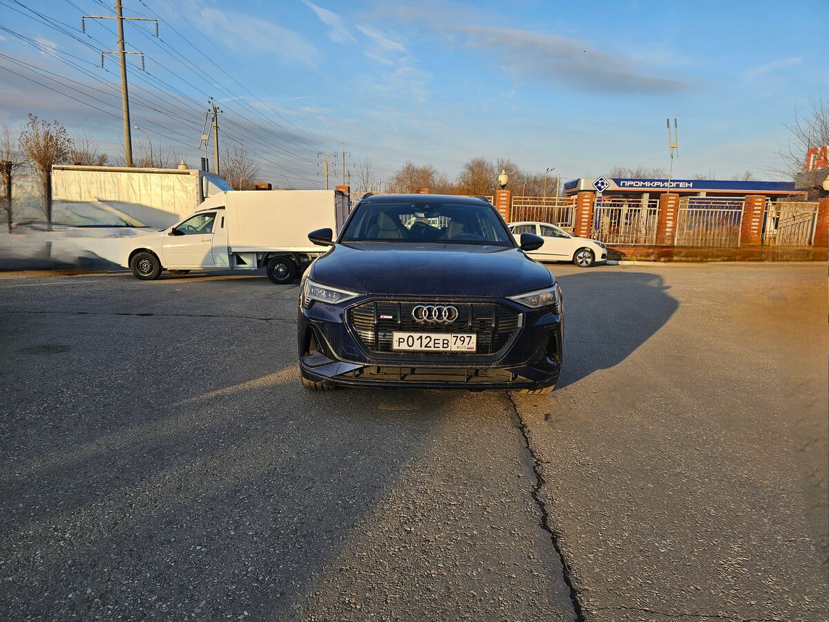 Audi e-tron 55 I