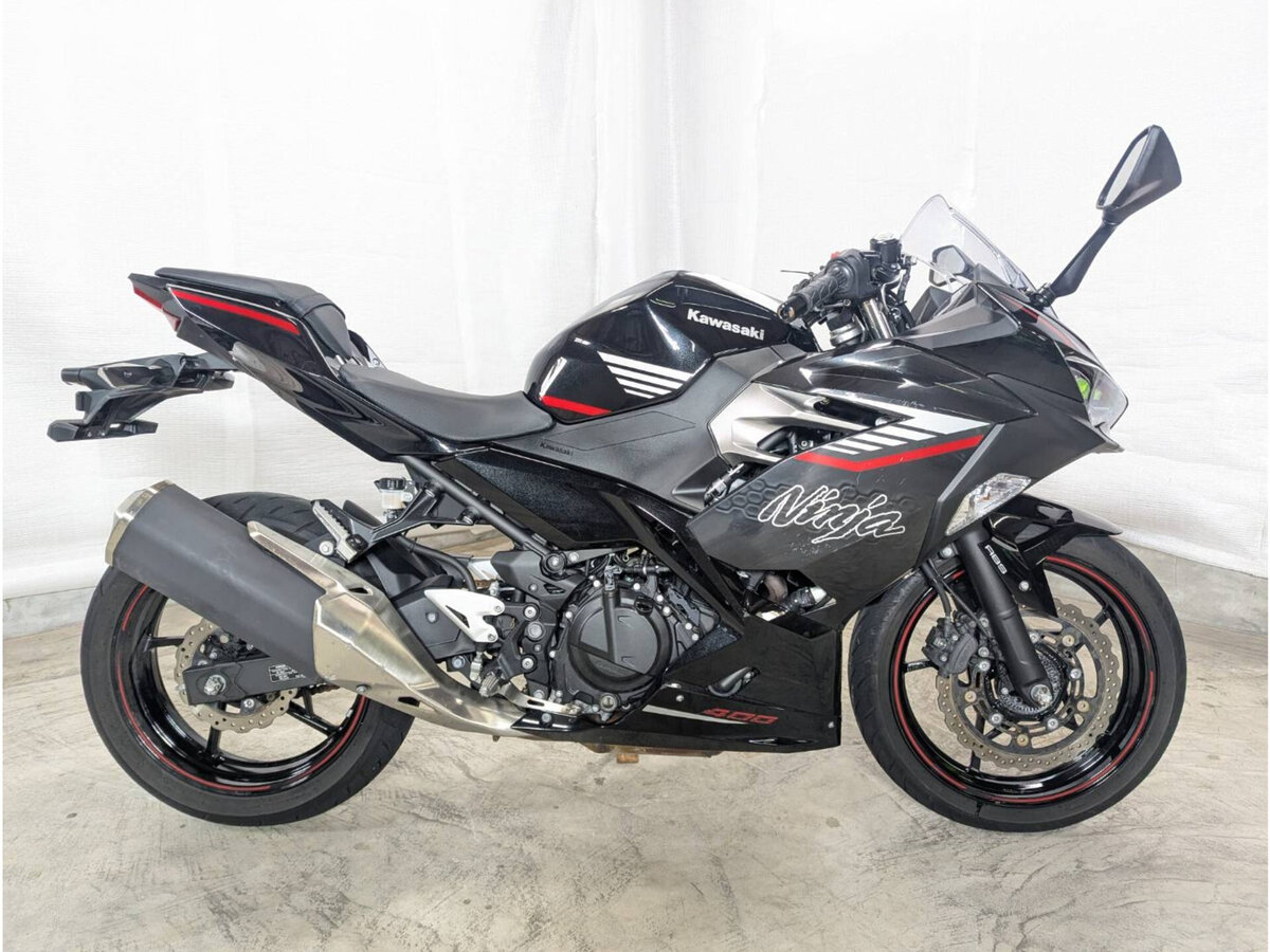 Kawasaki Ninja 400