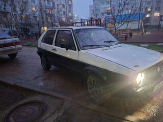 1987 Volkswagen Golf II, белый, 75000 рублей, вид 1