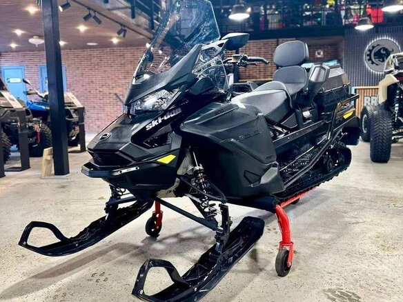 2024 BRP Ski-Doo Expedition 900, чёрный, 2184800 рублей