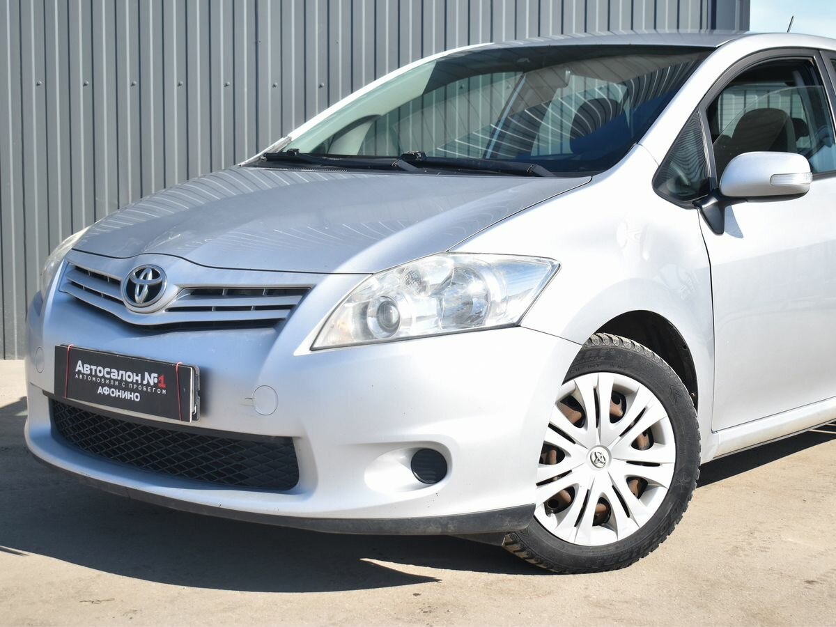 Toyota Auris I Рестайлинг