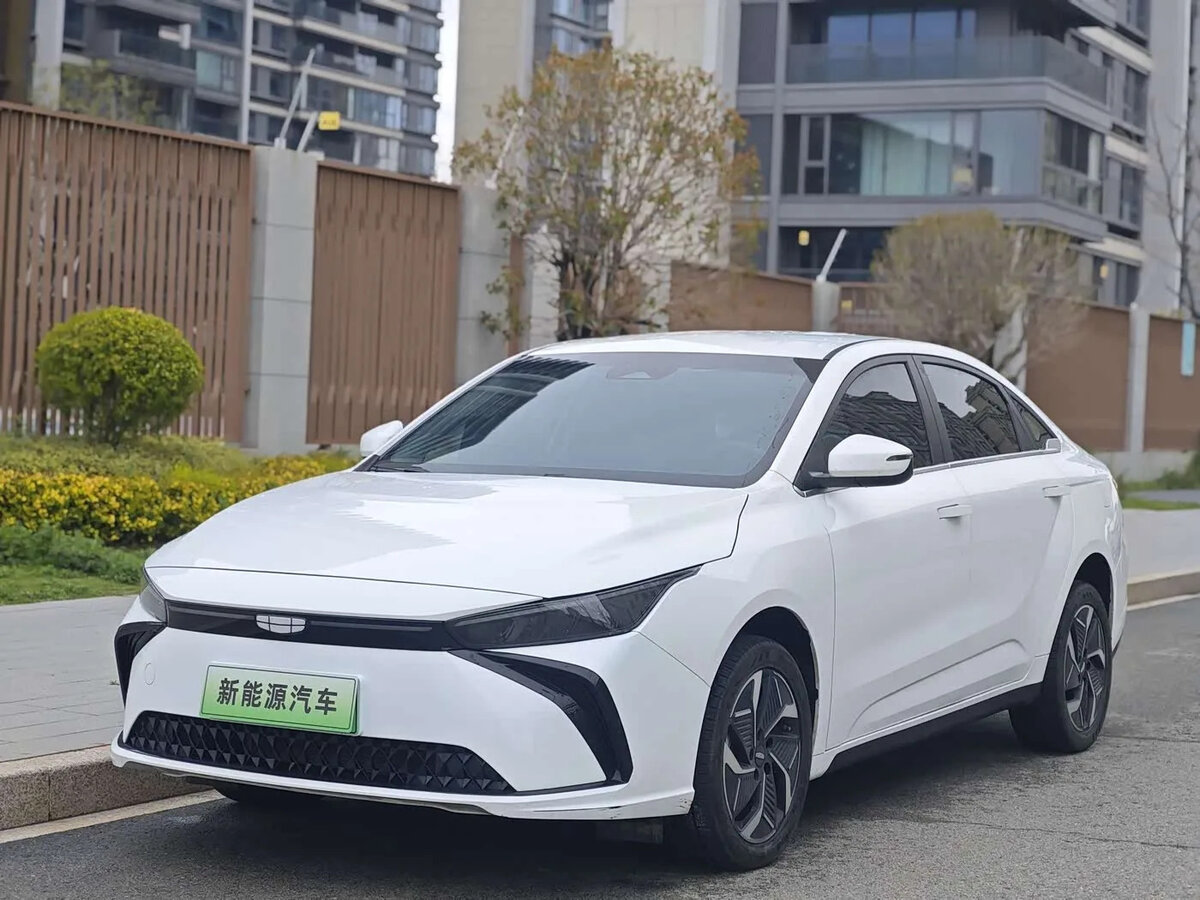 Geely Geometry G6