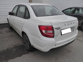 2021 Lada (ВАЗ) Granta I Рестайлинг, белый, 472100 рублей, вид 3