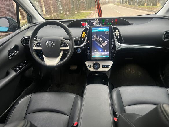 2018 Toyota Prius PHV ZVW52 IV (XW50), голубой, 1930000 рублей - вид 8
