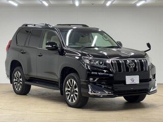 2022 Toyota Land Cruiser Prado 150 Series Рестайлинг 3, чёрный, 3850199 рублей, вид 1