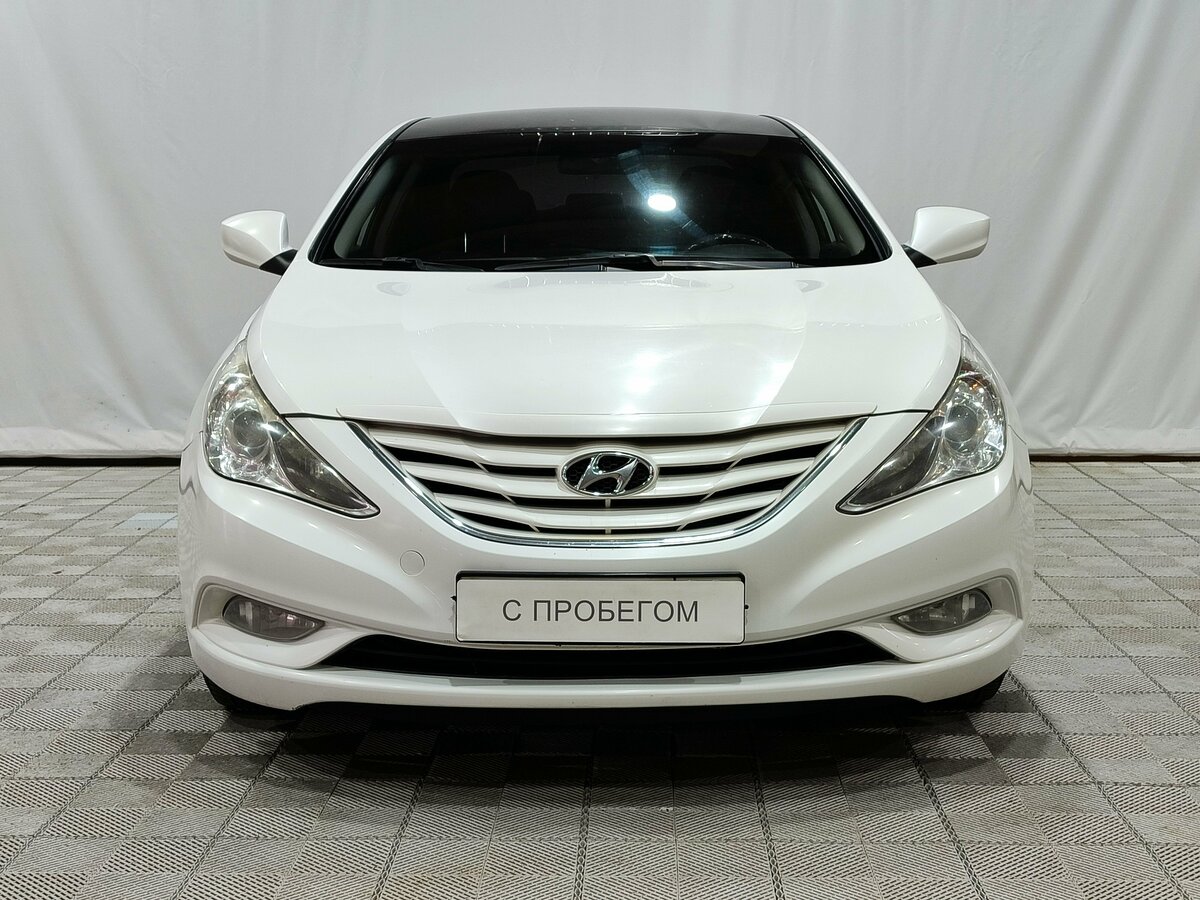 Hyundai Sonata VI (YF)