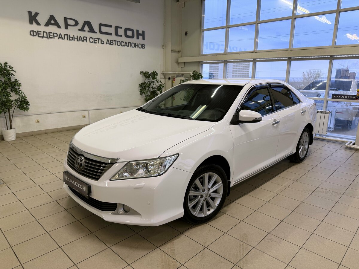Toyota Camry VII (XV50)