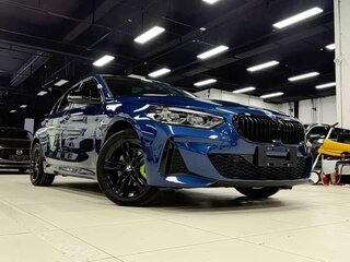 2023 BMW 1 серии 120i III (F52) Рестайлинг, синий, 1816000 рублей, вид 1