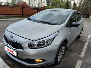 2014 Kia Ceed II, серебристый, 550000 рублей, вид 1