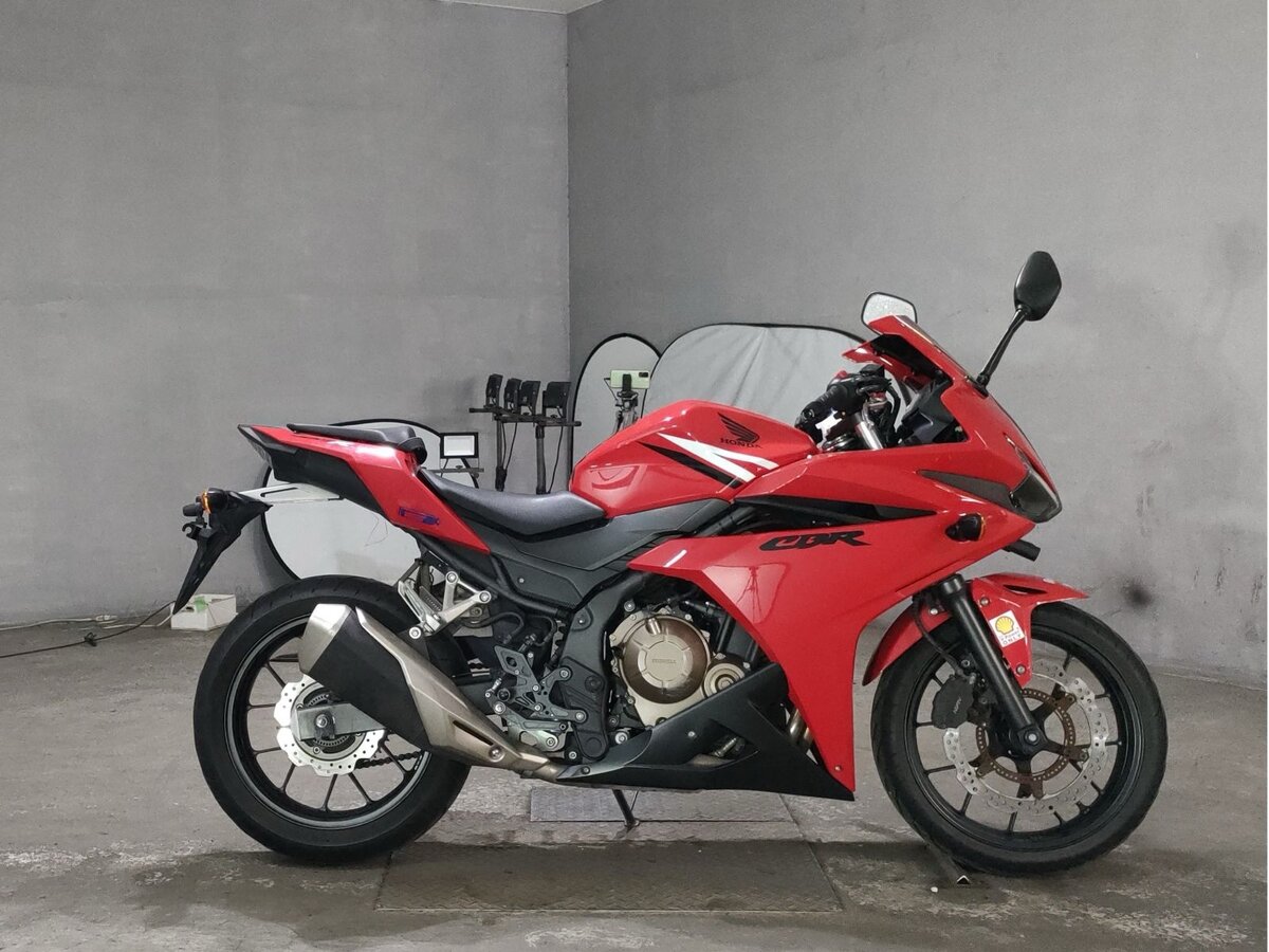Honda CBR 400R