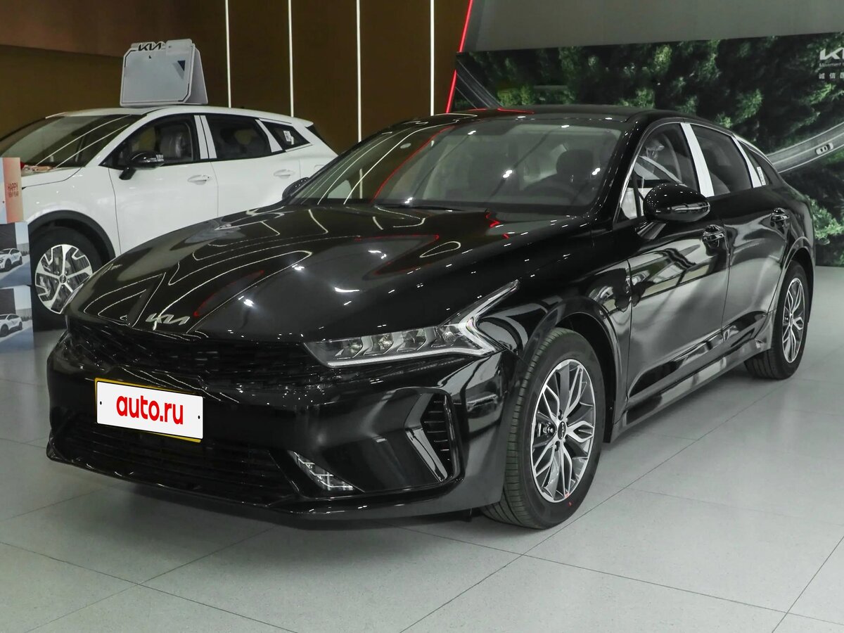 Kia K5 III