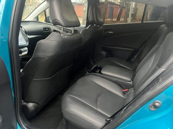 2018 Toyota Prius PHV ZVW52 IV (XW50), голубой, 1930000 рублей - вид 18