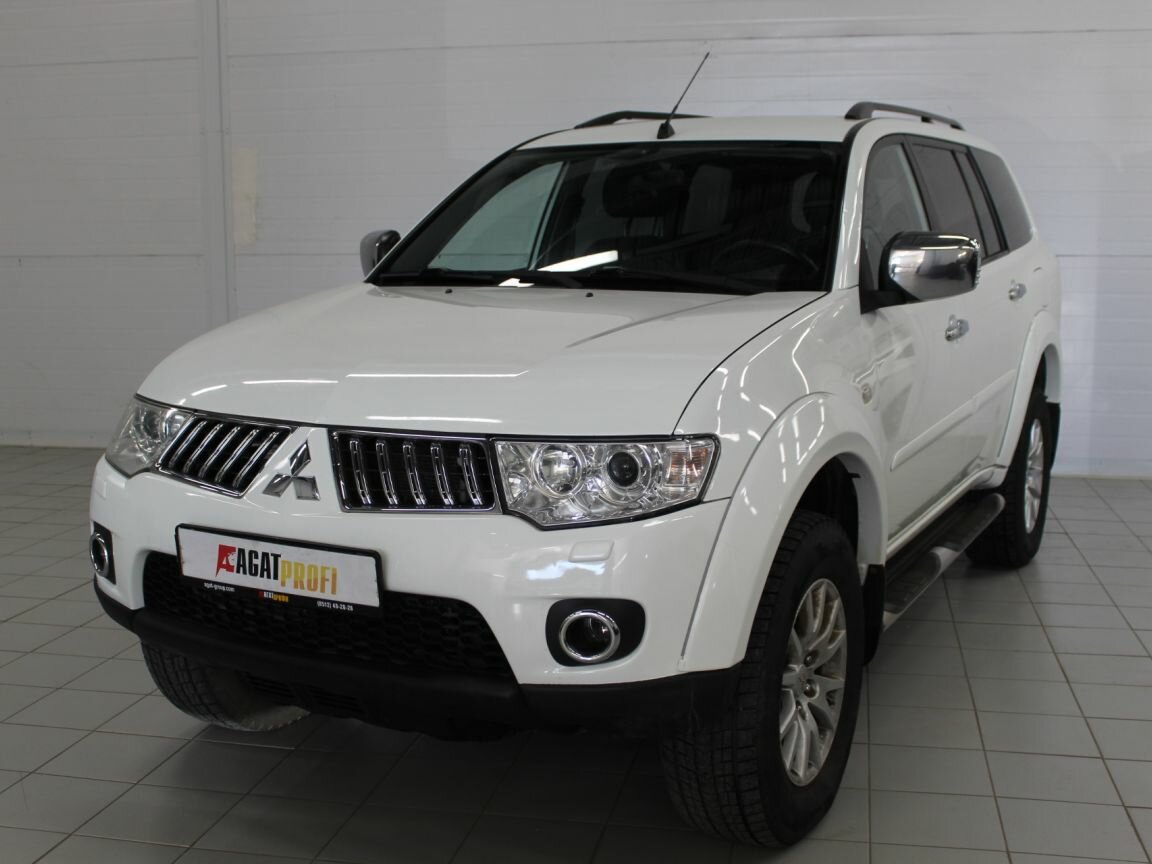 Mitsubishi Pajero Sport II