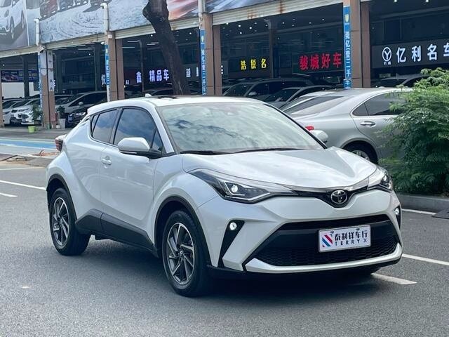 Toyota C-HR I Рестайлинг