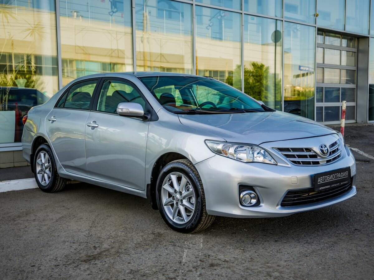 Toyota Corolla X (E140, E150) Рестайлинг