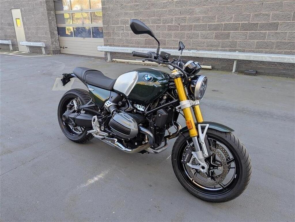 BMW R 12 Nine T