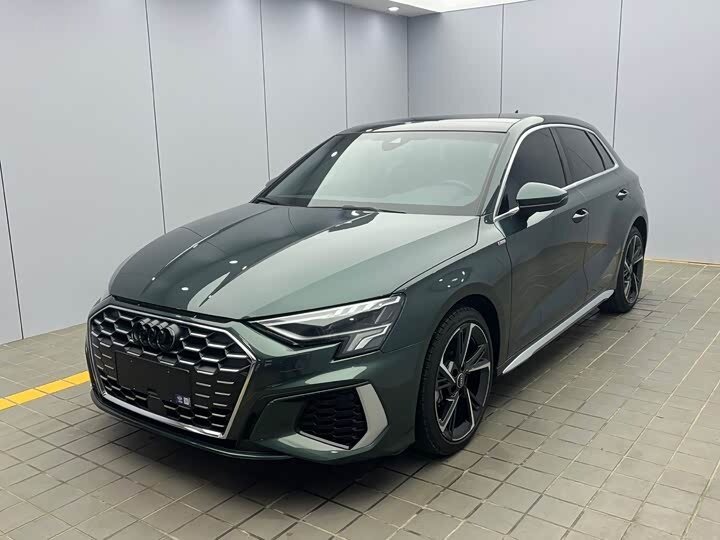 Audi A3 IV (8Y)