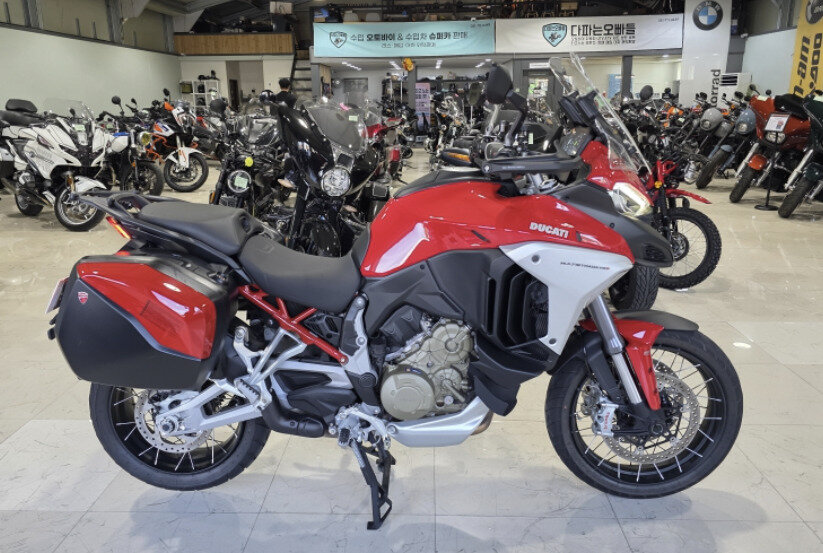 Ducati Multistrada V4
