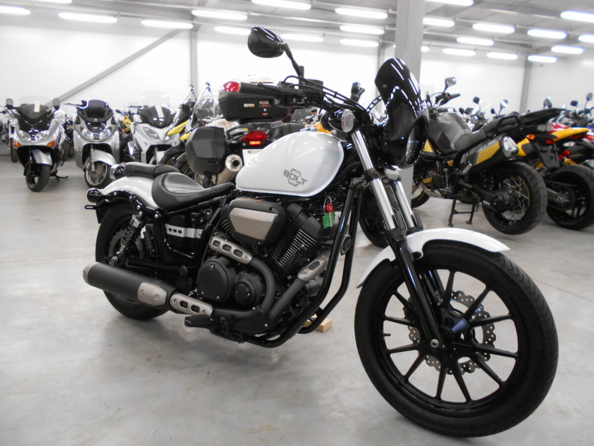 Yamaha XV950 Bolt