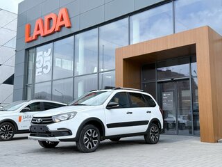 2026 Lada (ВАЗ) Granta Cross I Рестайлинг, белый, 1226000 рублей, вид 2