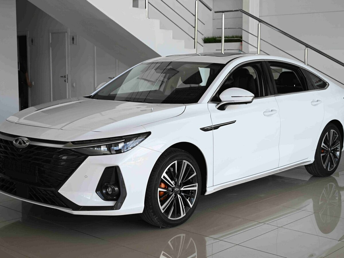 Chery Arrizo 8