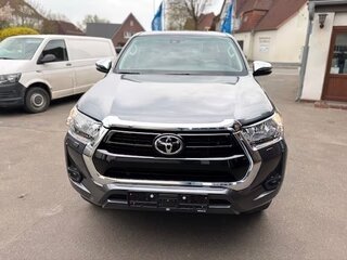 2025 Toyota Hilux VIII Рестайлинг 2, серый, 7800000 рублей, вид 1