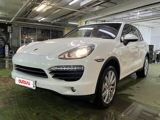 2011 Porsche Cayenne S Hybrid II (958), белый, 3149000 рублей, вид 1