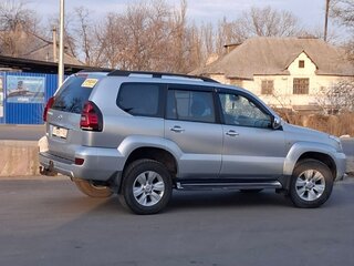 2005 Toyota Land Cruiser Prado 4-speed 120 Series, серебристый, 1889000 рублей, вид 1