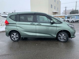 2023 Honda Freed+ II Рестайлинг, зелёный, 1240000 рублей, вид 5