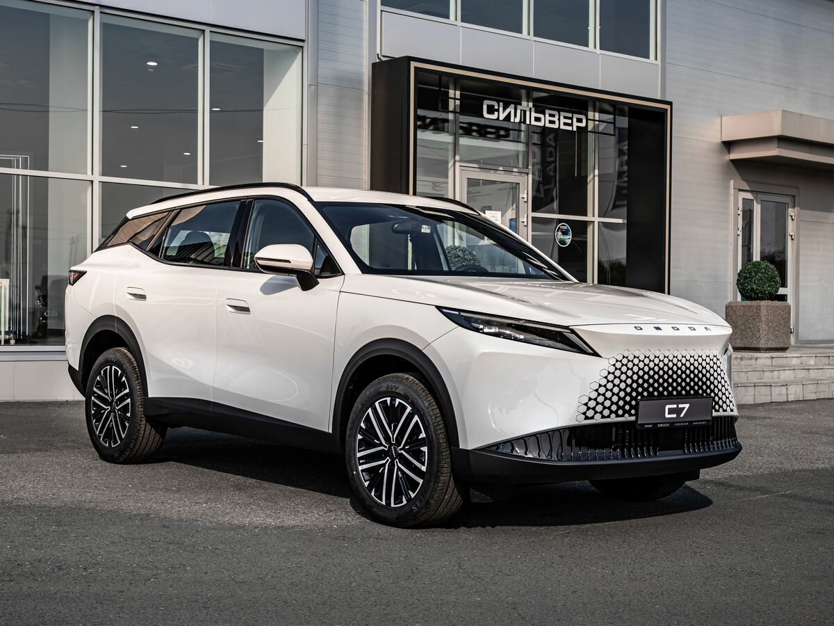 Omoda C7