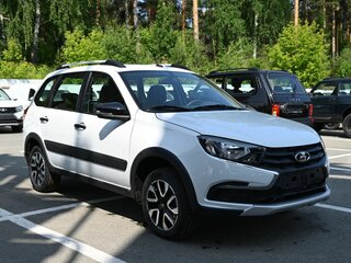 2026 Lada (ВАЗ) Granta Cross I Рестайлинг, белый, 1226000 рублей, вид 1