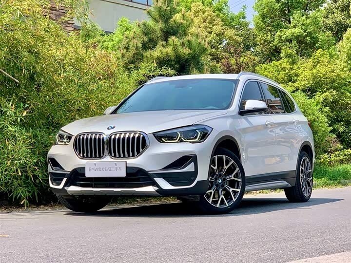 BMW X1 Long 20Li sDrive II (F48) Рестайлинг