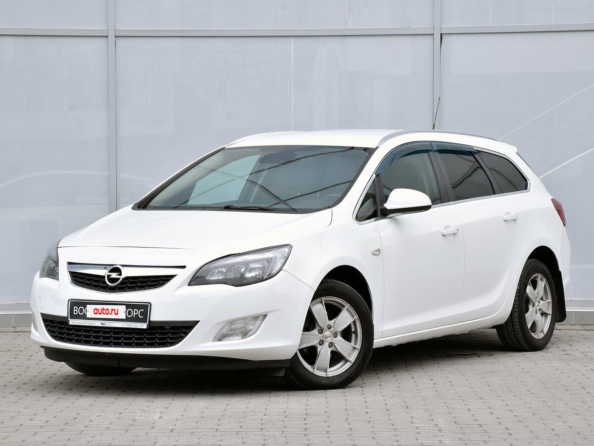 Opel Astra J