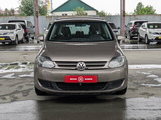 2013 Volkswagen Golf Plus II, коричневый, 709900 рублей, вид 3