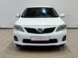 2011 Toyota Corolla X (E140, E150) Рестайлинг, белый, 1000000 рублей, вид 1