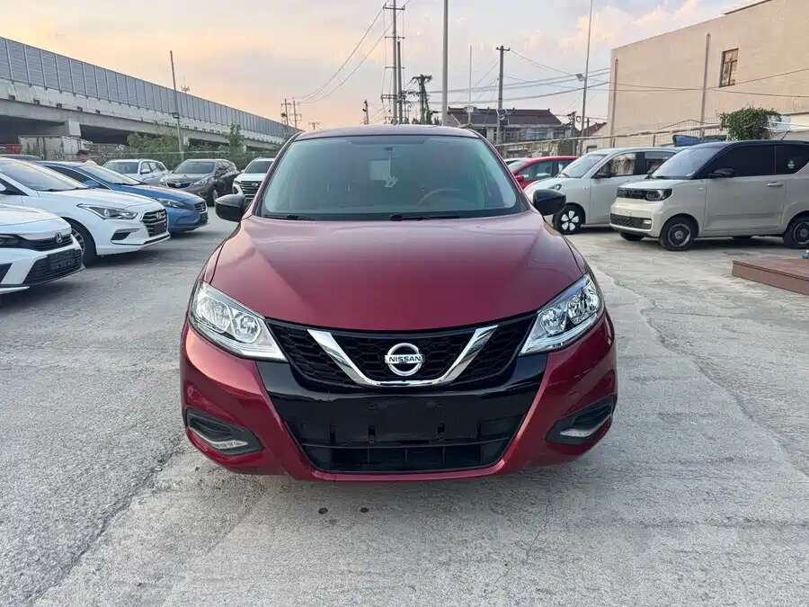 Nissan Tiida II (China Market)