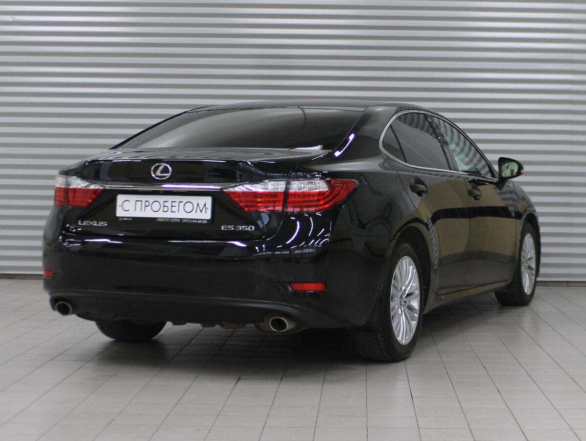 Lexus es vi