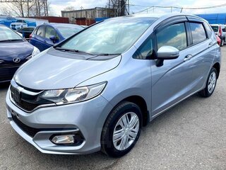 2018 Honda Fit III Рестайлинг, серый, 1080000 рублей, вид 2