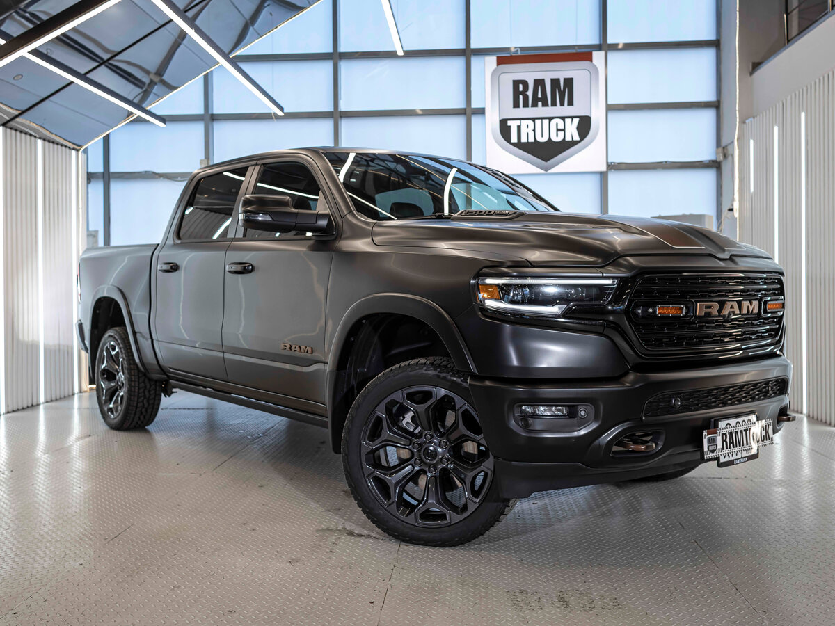 Ram 1500 Crew Cab V