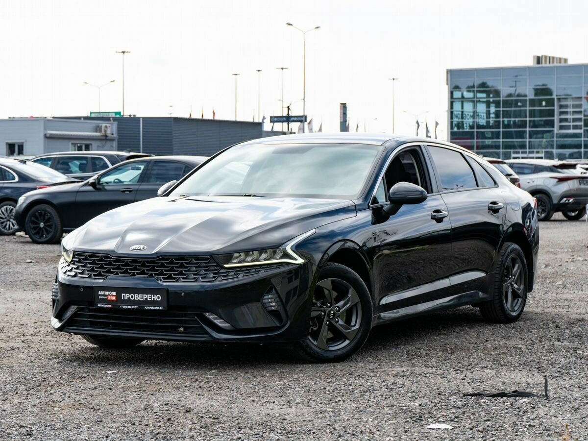 Kia K5 III