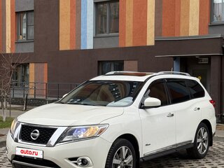 2013 Nissan Pathfinder IV, белый, 1450000 рублей, вид 1