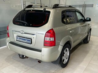 2007 Hyundai Tucson I, серебристый, 675000 рублей, вид 4