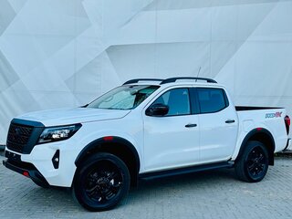 2025 Nissan Navara (Frontier) Double Cab IV (D23) Рестайлинг, белый, 4990000 рублей, вид 1
