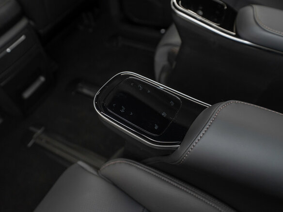 2026 GAC Trumpchi M8 Master Edition II, чёрный - вид 13