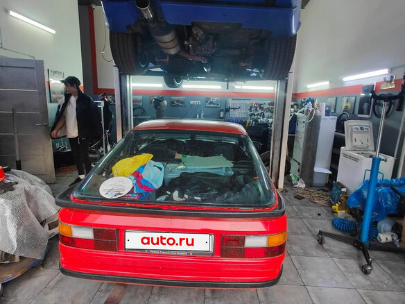 1981 Porsche 924 5-speed, красный, 1750000 рублей - вид 19